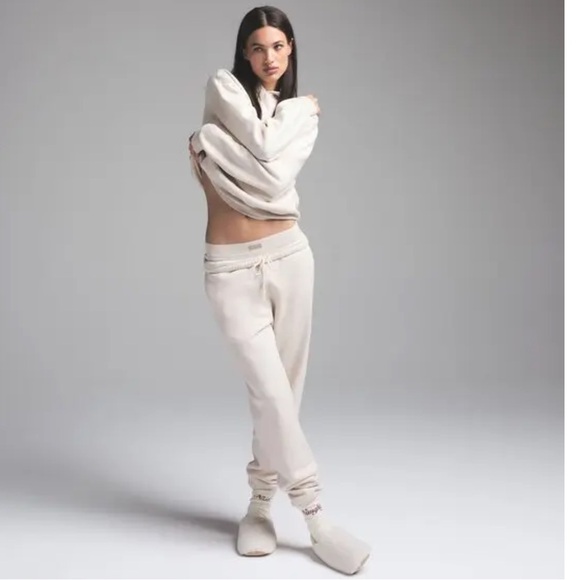 NEW SKIMS SHERPA CONVERTIBLE SLIPPERS IN ECRU 36 5.5 - Picture 1 of 10